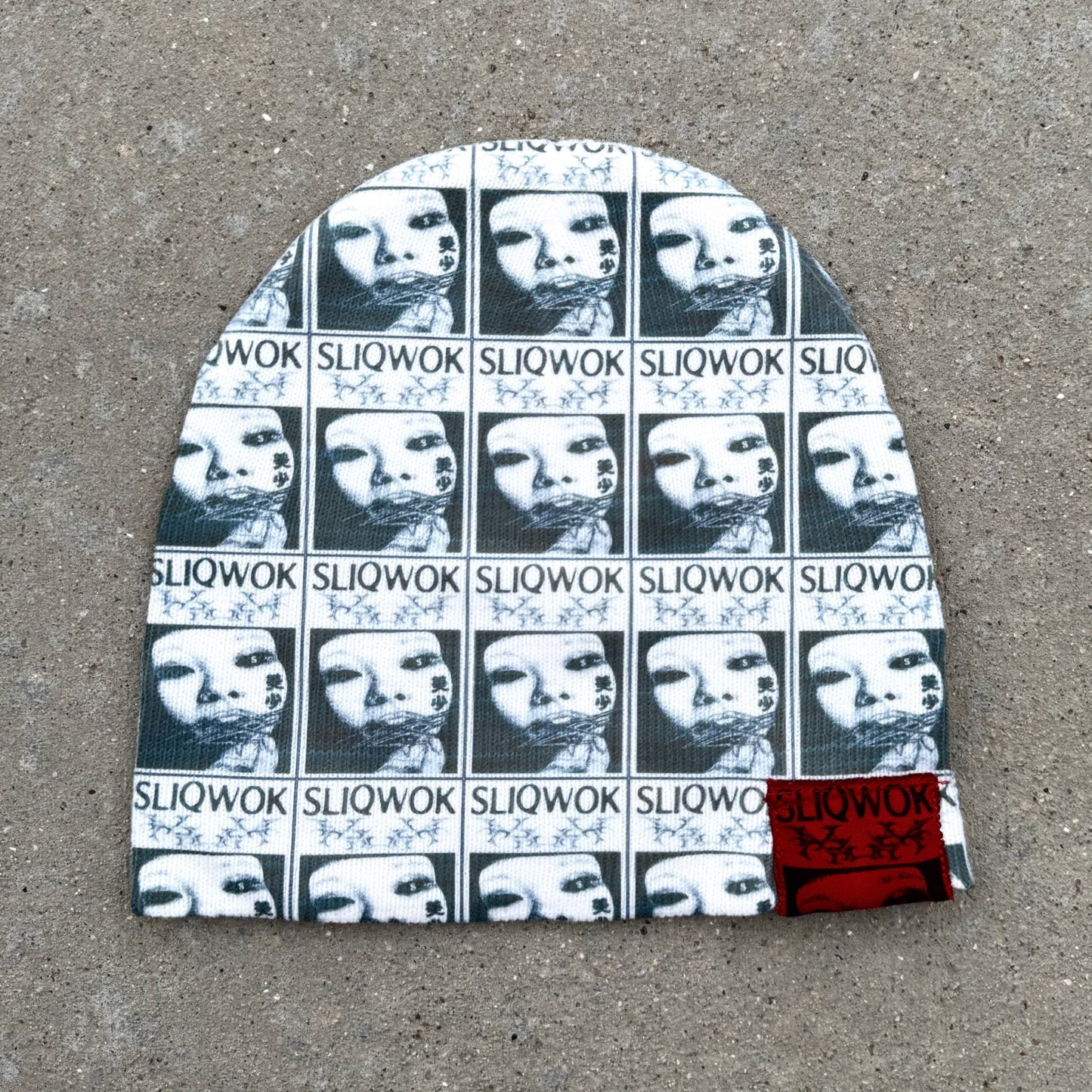 SliqTabs Beanie